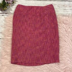 Dolce & Gabbana Pink Tweed Pencil Skirt